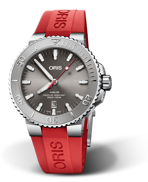 AQUIS DATE RELIEF
 43.50 MM
 STAINLESS STEEL