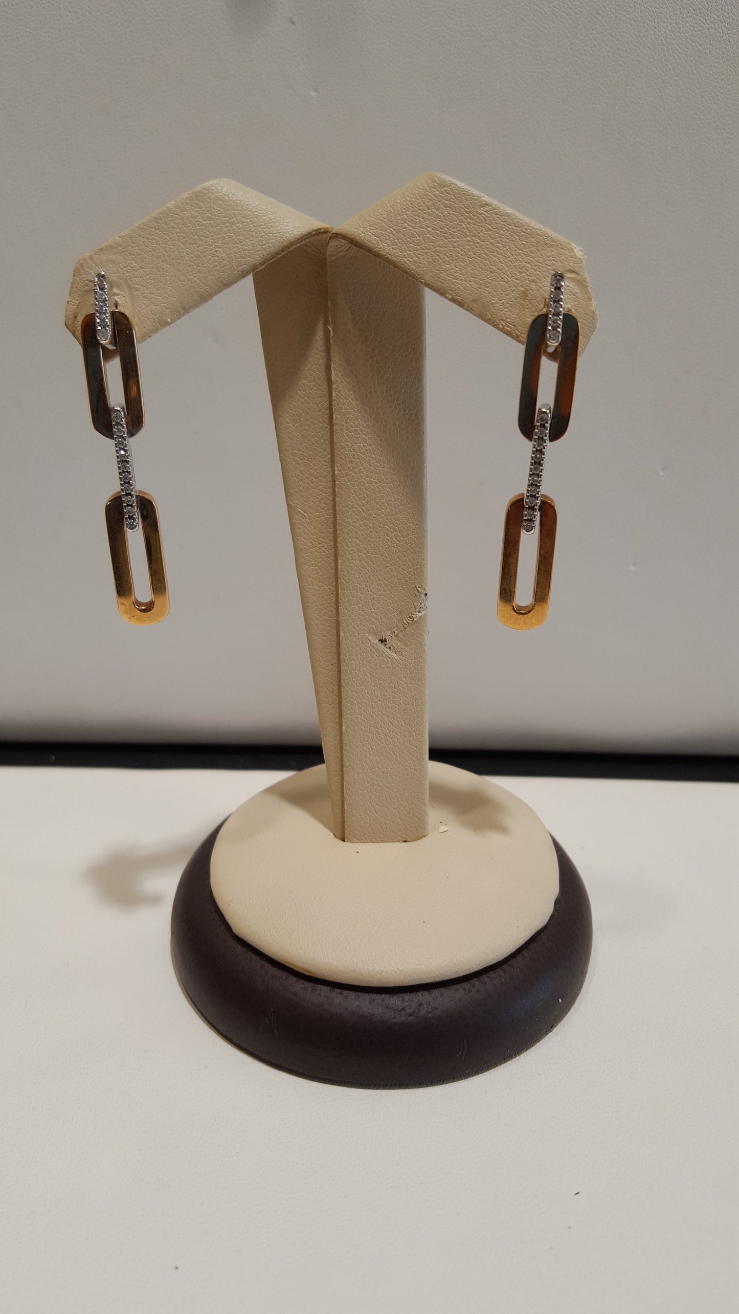 Damiani Diamond Earring