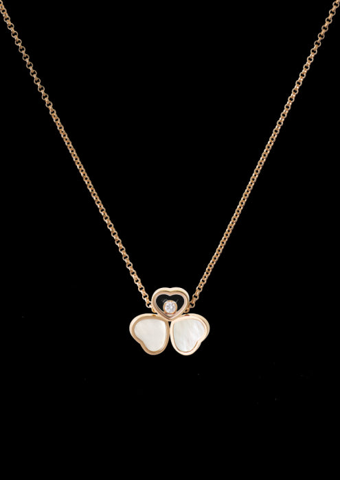 HAPPY HEARTS NECKLACE
18K ROSE GOLD, DIAMOND & MOTHER-OF-PEARL