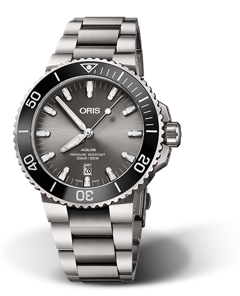 AQUIS TITANIUM DATE
 43.50 MM
 TITANIUM