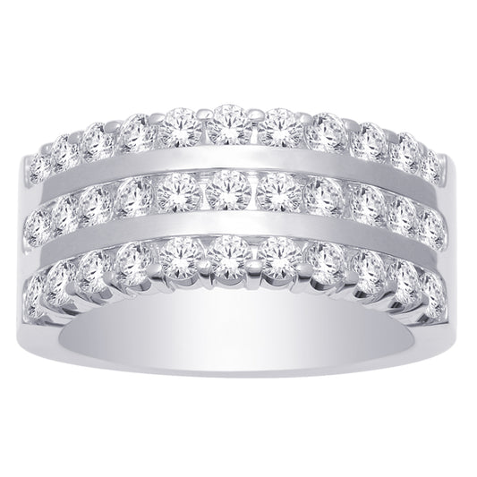 14K White Gold 1 1/2 ct.tw. Diamond Fashion Band