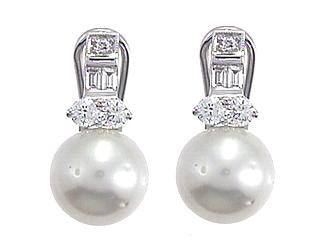 Pearl Earring