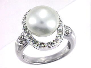 Pearl Ring