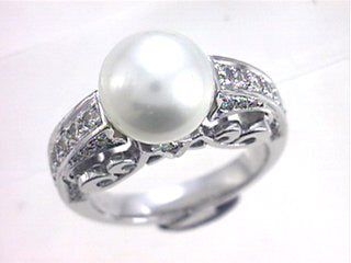 Pearl Ring