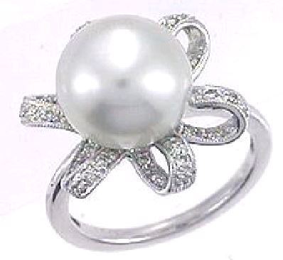 Pearl Ring