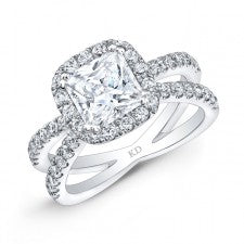 WHITE GOLD DIAMOND HALO ENGAGEMENT RING