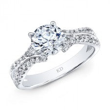 WHITE GOLD ELEGANT DIAMOND ENGAGEMENT RING