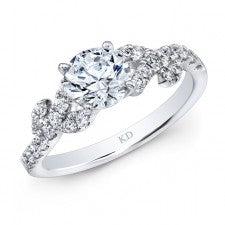 WHITE GOLD VINTAGE DIAMOND ENGAGEMENT RING
