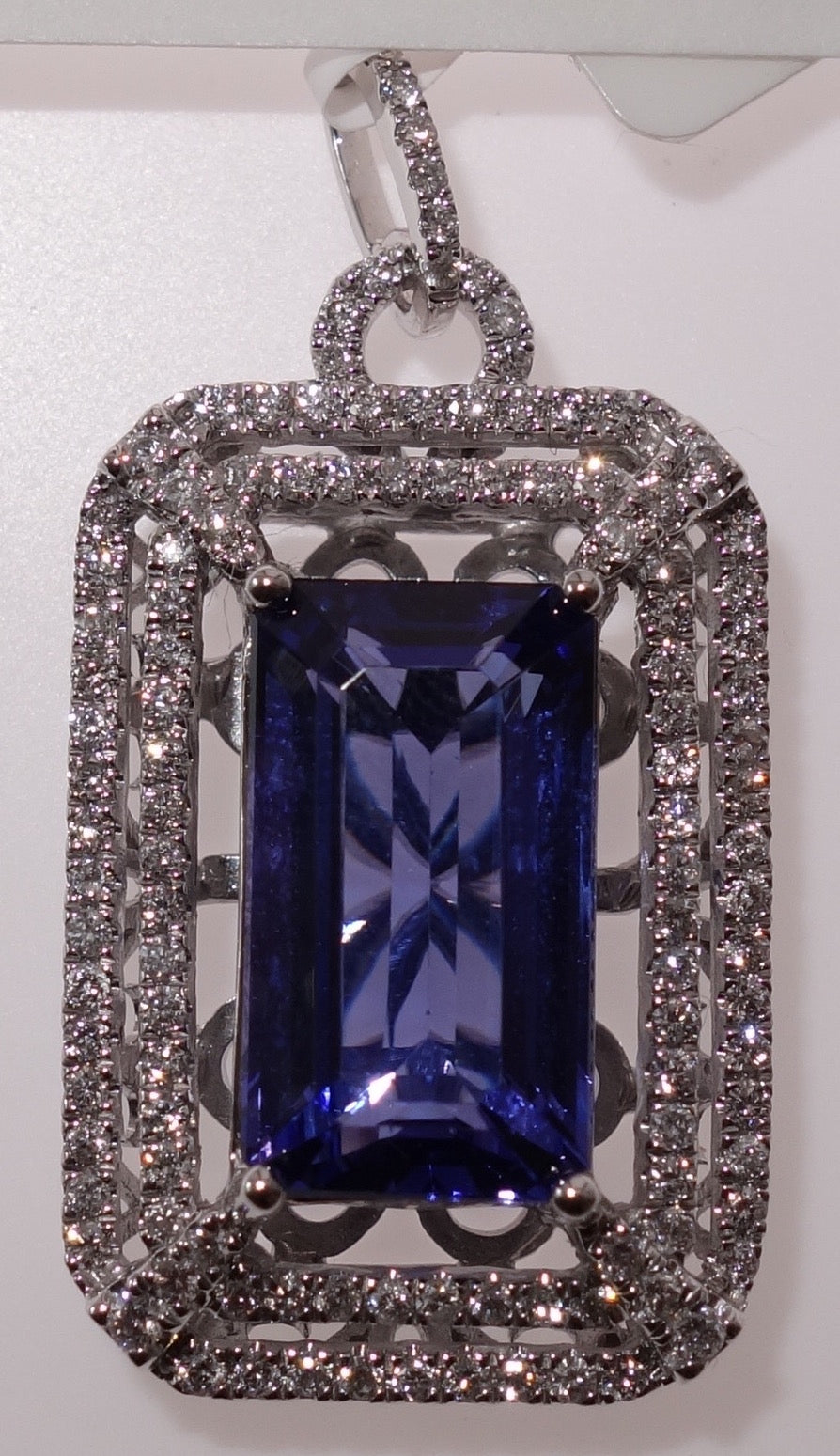 Tanzanite Pendant with Diamonds
