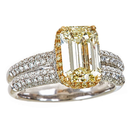 18KW YELLOW DIAMOND RING