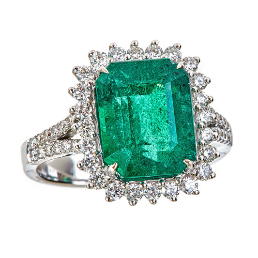 18KW EMERALD RING