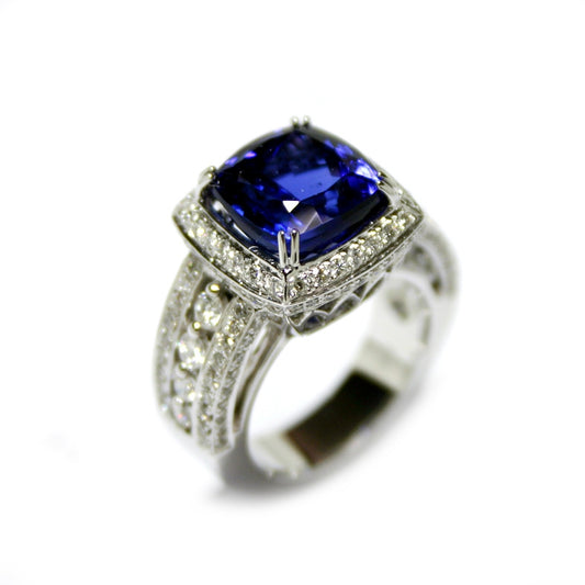 Gold TANZANITE and Diamond Ring