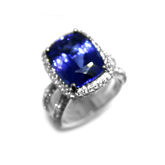 Gold TANZANITE and Diamond Ring