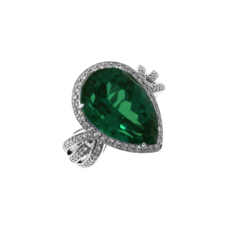 Gold Emerald and Diamond Ring