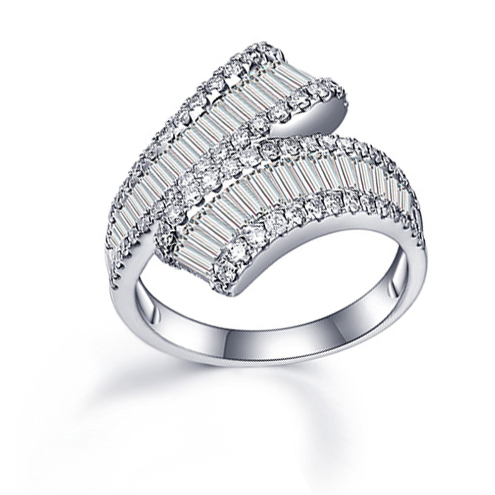 BAGUETTE COLOR STONE RING